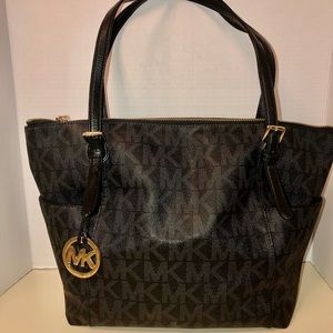 Michael's Kors purse